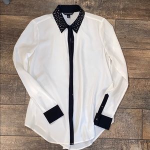 Studded collar blouse